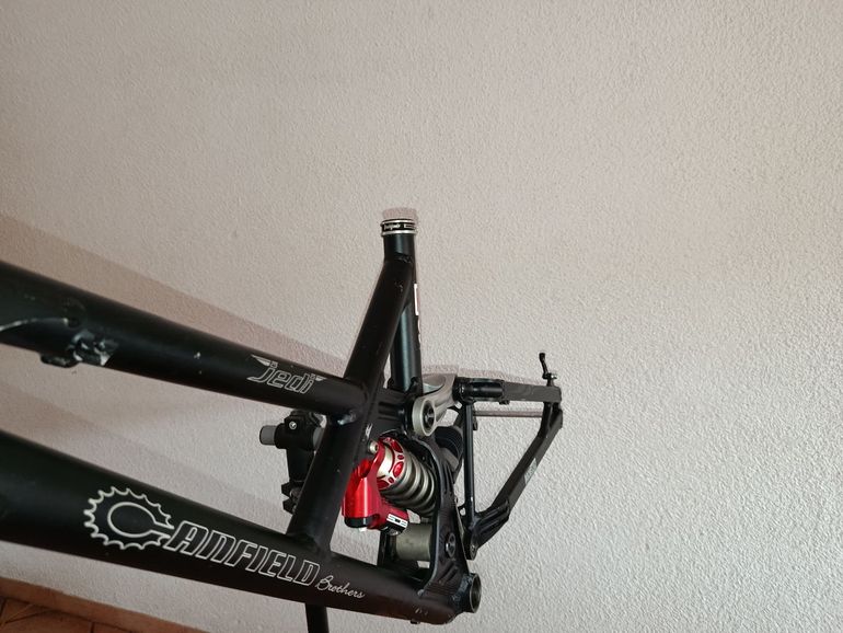 Used Canfield JEDI Frameset 2010 Mountainbike, Black, 26 — image 11 of 18