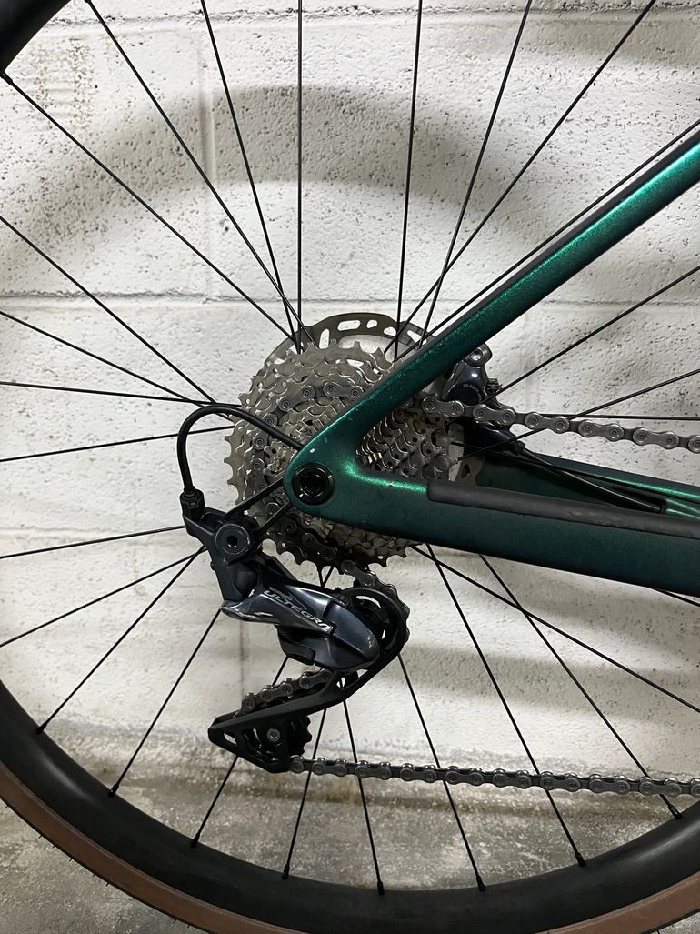 Scott Addict 20 2022 2022 Road & Gravel usato, Verde — immagine 11 di 12