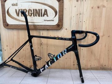 Factor O2 VAM Frameset 2022 Road & Gravel d'occasion — image 1 sur 4