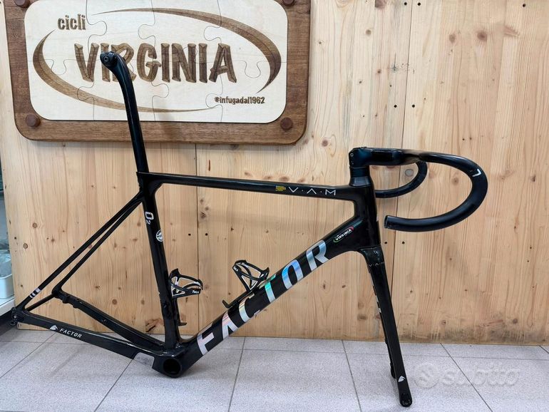 Factor O2 VAM Frameset 2022 Road & Gravel d'occasion — image 1 sur 4