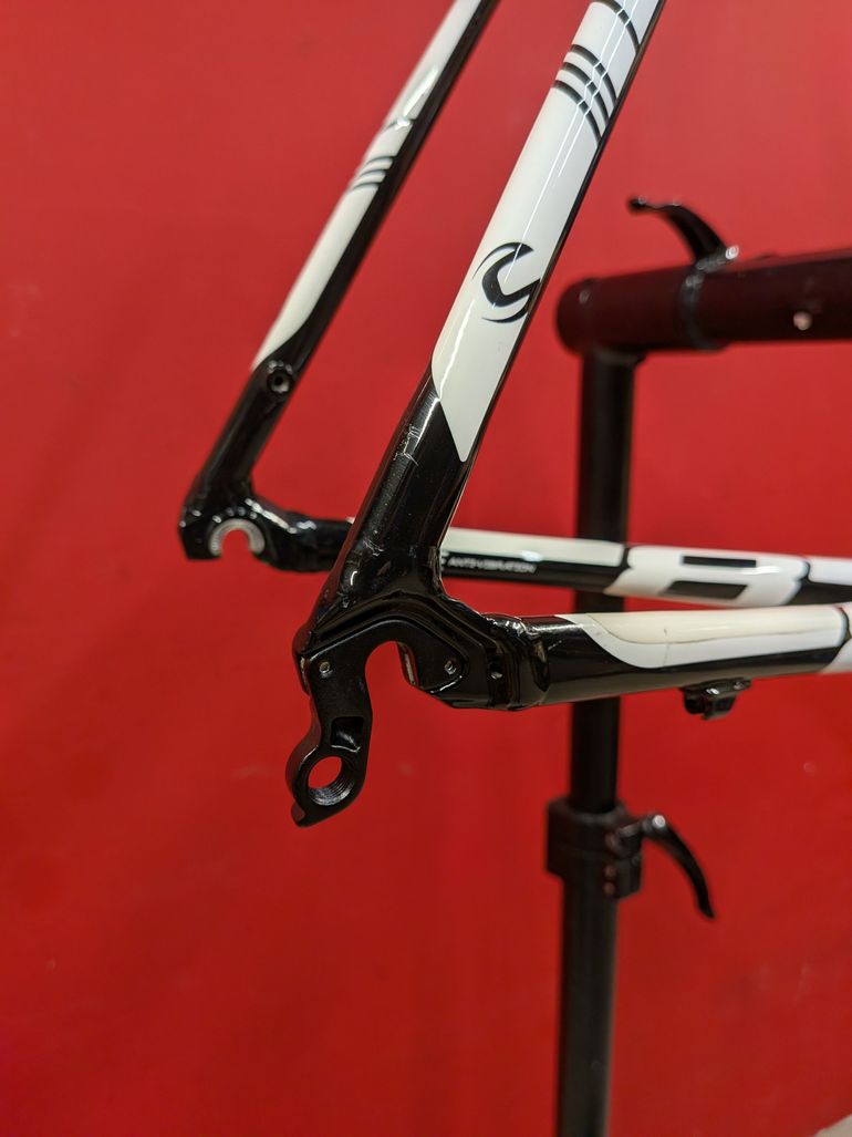 Gebrauchtes Cannondale CAAD 8 Frameset Frameset 2015 Road & Gravel, Schwarz — Bild 5 von 21