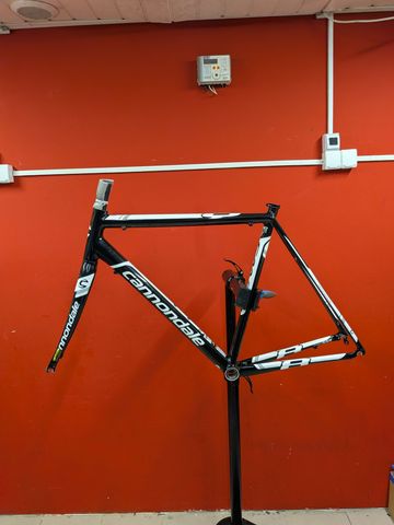 Gebrauchtes Cannondale CAAD 8 Frameset Frameset 2015 Road & Gravel, Schwarz — Bild 15 von 21