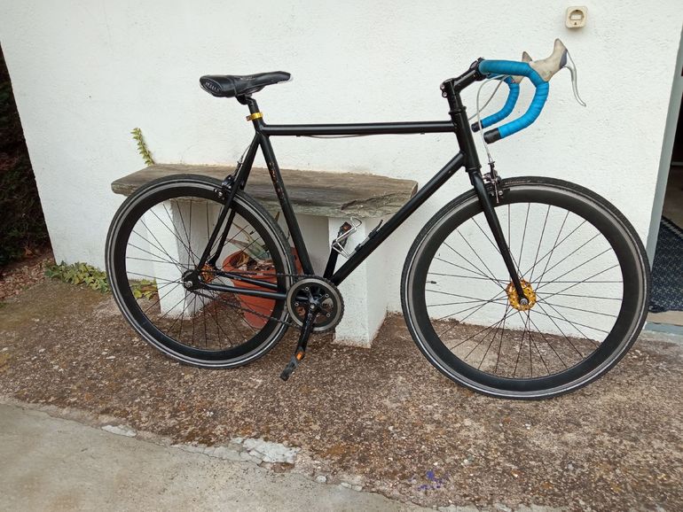 Used Desconocido Custom Campagnolo Veloce 2024 Road & Gravel, Black — image 3 of 4