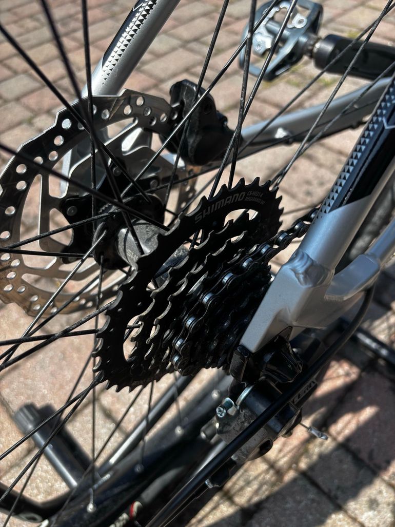 Used Olympia Drake SRAM X9 2025 Mountainbike, Light Gray — image 4 of 6