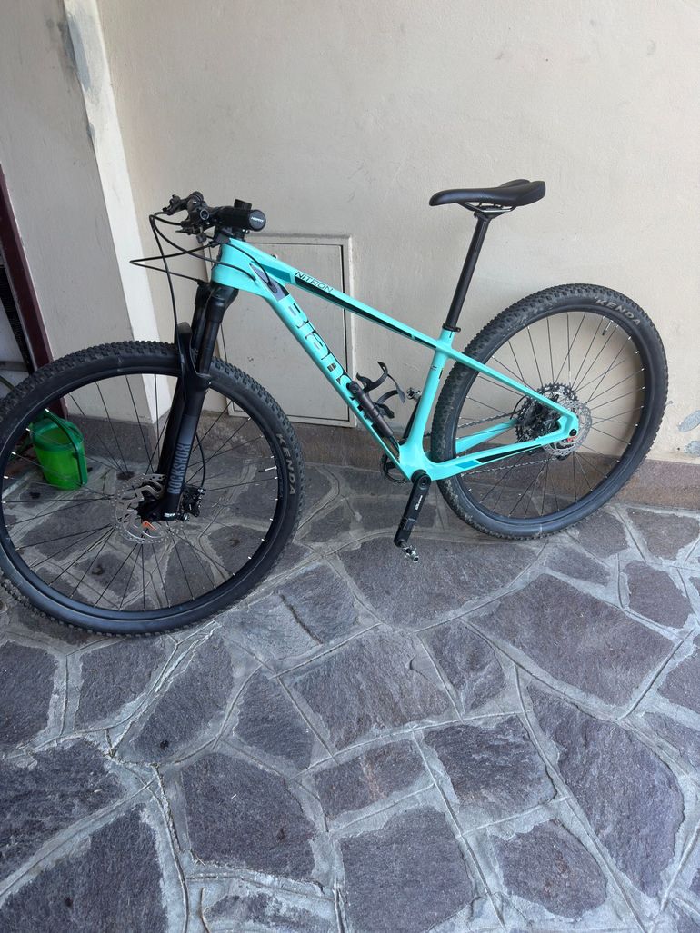 Tweedehands Bianchi Nitron 9.4 XT/Deore 2025 2025 Mountainbike — afbeelding 2 van 6
