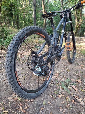 Used Kona Operator 2018 2018 Mountainbike, Light Gray — image 10 of 11