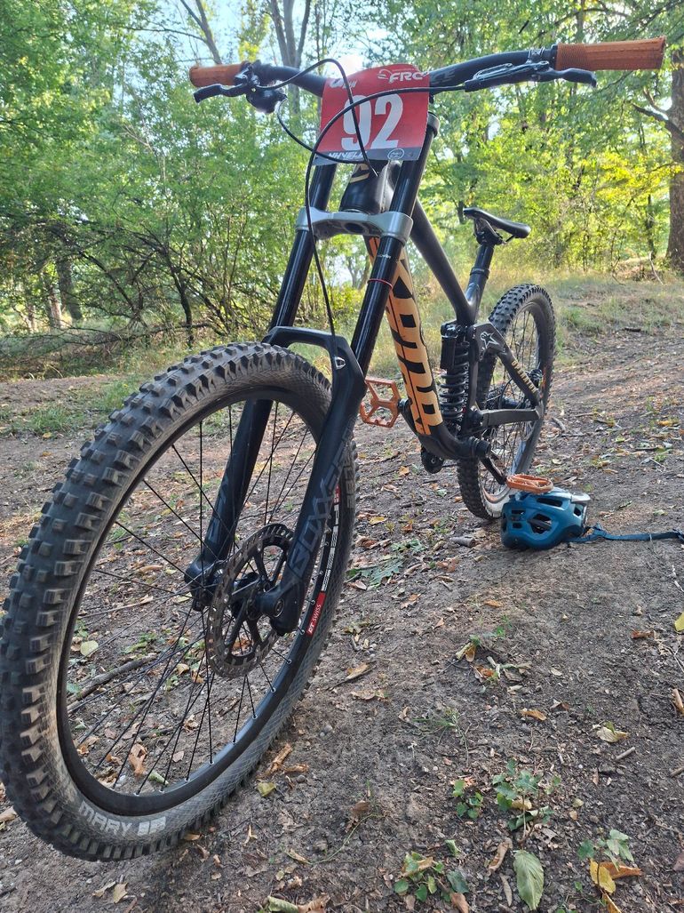 Used Kona Operator 2018 2018 Mountainbike, Light Gray — image 2 of 11