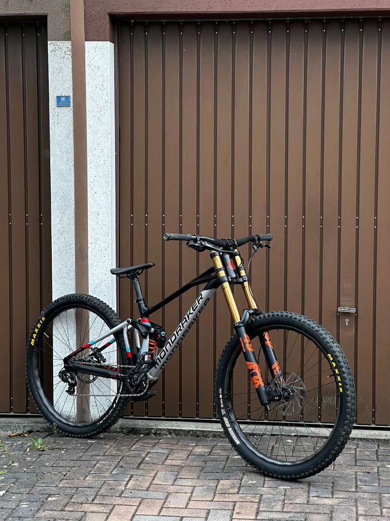 Used Mondraker Summum RR 29 2021 2021 MTB