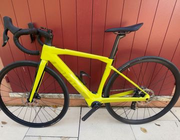 Used BMC Roadmachine 01 AMP X TWO 2023 2023 Road & Gravel, Orange — image 2 of 15