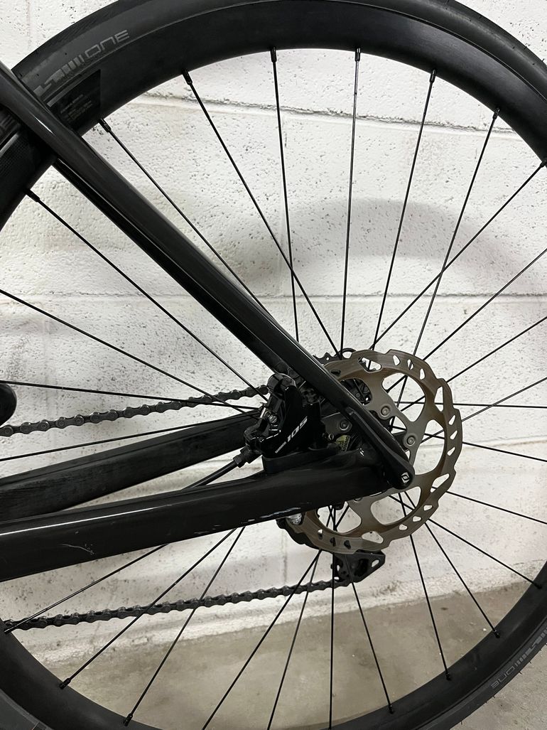 Scott Addict 30 2023 2023 Road & Gravel usato, Nero — immagine 10 di 11