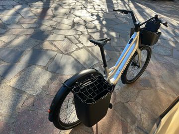 Gebrauchtes Specialized Turbo Como SL 5.0 2022 2022 Urban, Hellgrau — Bild 2 von 11
