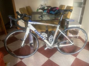 Gebrauchtes Giant Defy 1 2013 2013 Road & Gravel, Weiß — Bild 3 von 4