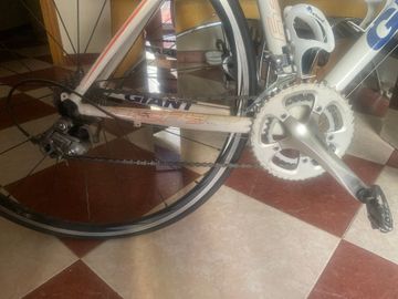 Gebrauchtes Giant Defy 1 2013 2013 Road & Gravel, Weiß — Bild 2 von 4