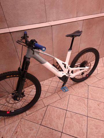 Used UNNO MITH SRAM GX Eagle 2025 Mountainbike, White — image 2 of 8