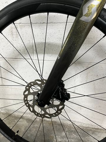 Scott Addict 30 2023 2023 Road & Gravel usato, Nero — immagine 5 di 9