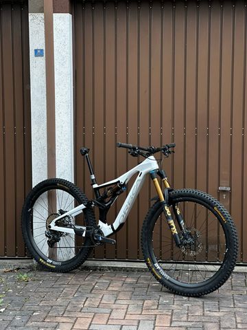 Used Orbea RALLON M-LTD 2018 2018 Mountainbike, White — image 1 of 8