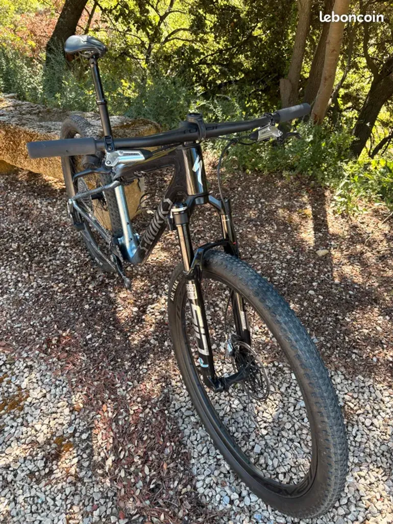 Brugt Specialized Epic World Cup Sworks 2025 Mountainbike — billede 2 af 5