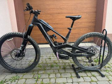 Tweedehands Canyon Torque:ON CF 8 2023 2023 Mountainbike — afbeelding 4 van 6