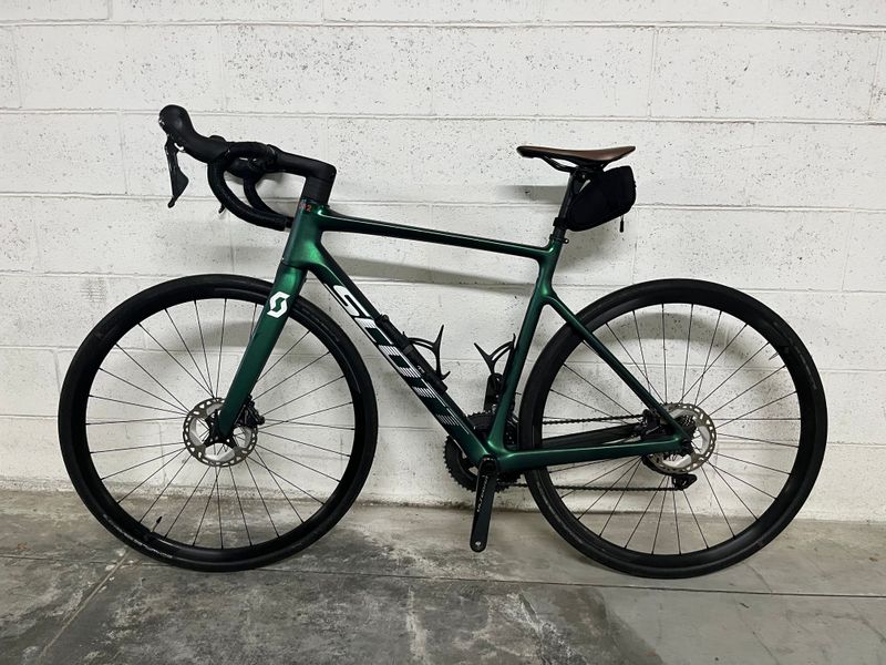 Gebrauchtes Scott Addict 20 2022 2022 Road & Gravel