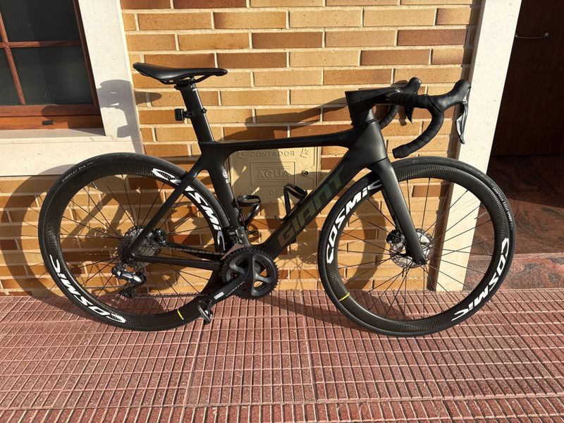 Gebrauchtes Giant Propel Advanced Pro 1 Disc 2021 2021 Road & Gravel