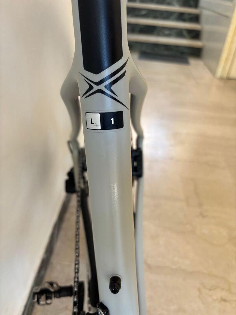 Gebrauchtes Giant revolt advanced 1 Custom Shimano GRX 2024 Road & Gravel, Hellgrau — Bild 6 von 6