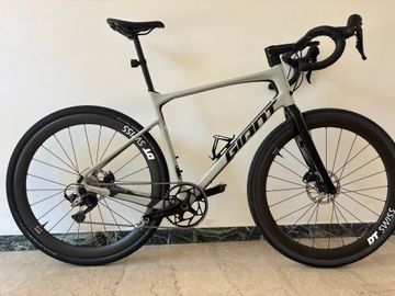 Gebrauchtes Giant revolt advanced 1 Custom Shimano GRX 2024 Road & Gravel, Hellgrau — Bild 2 von 6