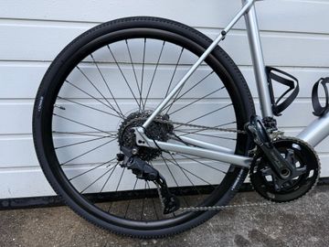 Used Canyon Endurace AllRoad 2025 2025 Road & Gravel, Light Gray — image 3 of 5