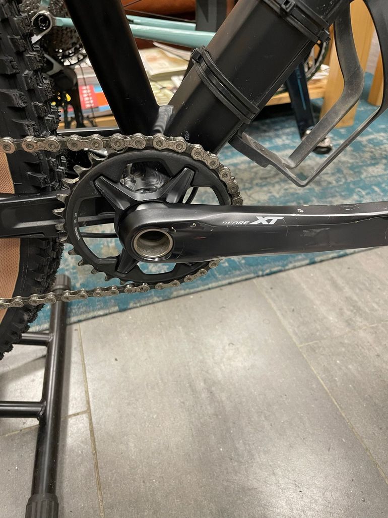 Used Orbea ALMA H10 EAGLE 2021 + bolsas Bikepacking 2021 Mountainbike, Black, 29 — image 4 of 6
