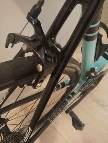 Used Vitoria Raypur Shimano 105 2013 Road & Gravel, Black — image 4 of 8