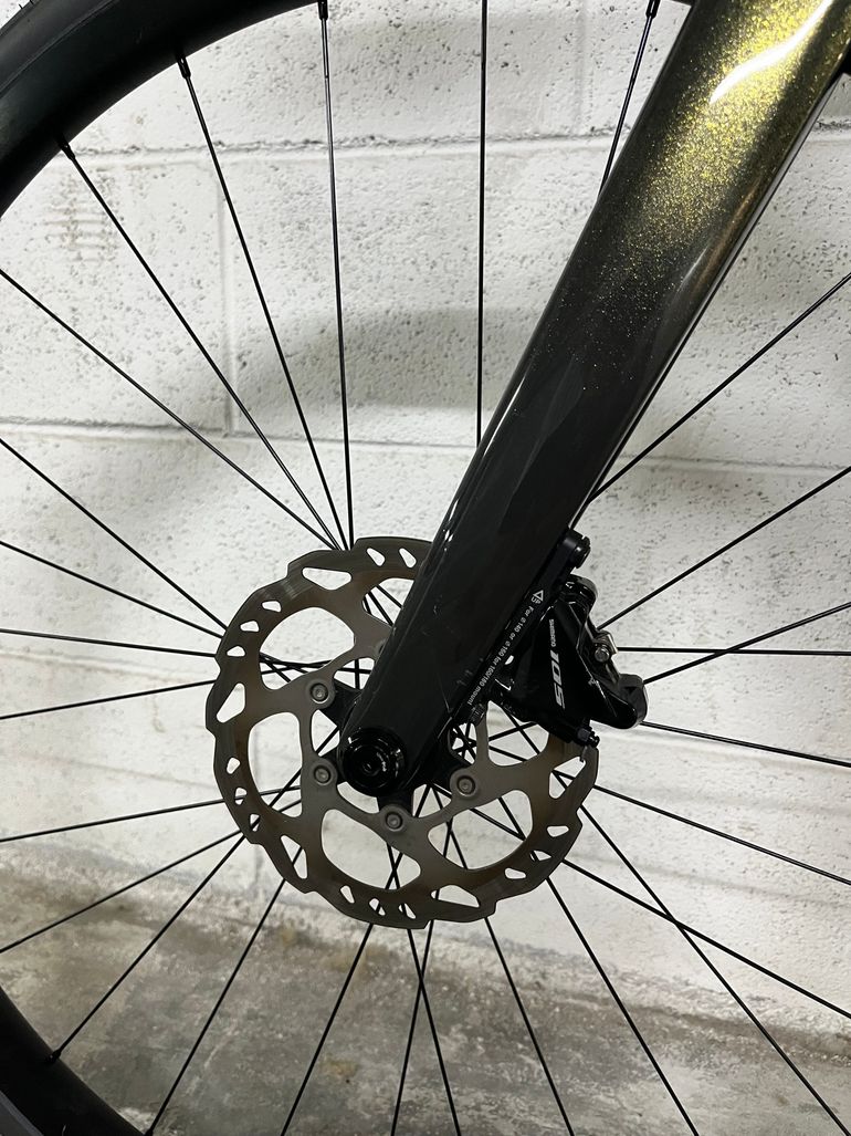 Scott Addict 30 2023 2023 Road & Gravel usato, Nero — immagine 7 di 11