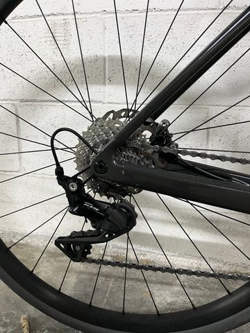 Scott Addict 30 2023 2023 Road & Gravel usato, Nero — immagine 11 di 11