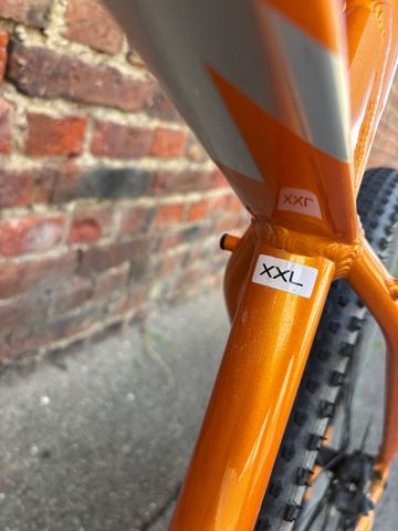 Used Trek X-Caliber 7 2021 2021 Mountainbike, Orange, 29 — image 9 of 21