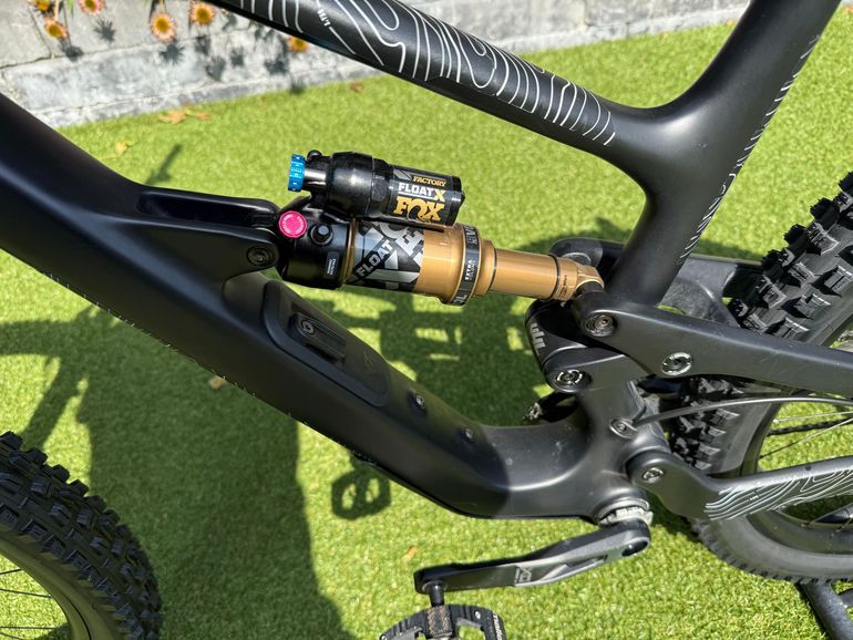 YT Jeffsy Core 4 2025 Mountainbike d'occasion — image 5 sur 11
