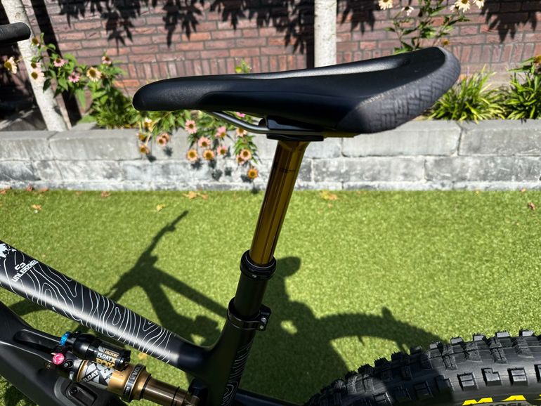 YT Jeffsy Core 4 2025 Mountainbike d'occasion — image 4 sur 11