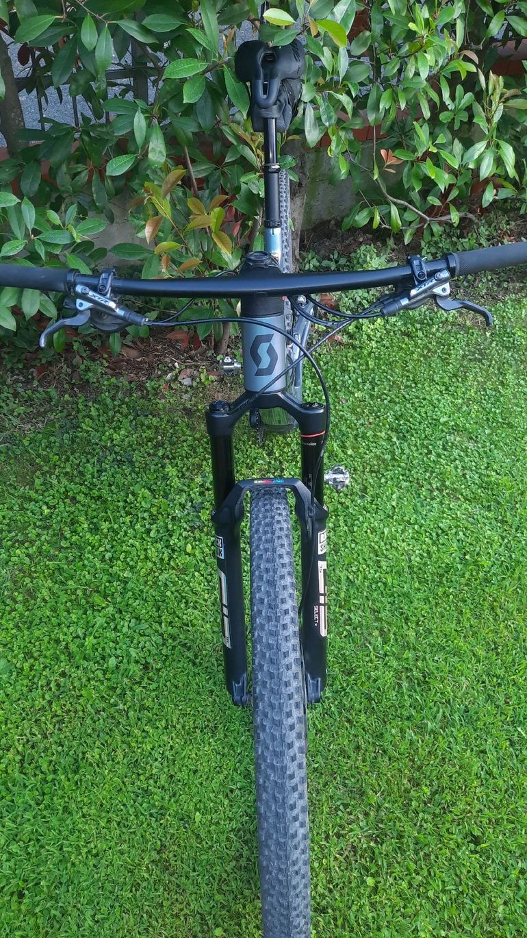 Used Scott Spark RC Pro 2023 2023 Mountainbike, Light Gray, 29 — image 2 of 6
