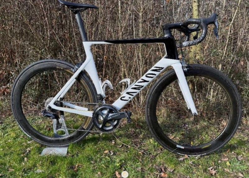 Used Canyon Aeroad CF SL 8.0 Di2 2019 2019 Road & Gravel