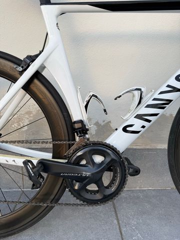 Używany Canyon Aeroad CF SL 8.0 Di2 2019 2019 Road & Gravel — zdjęcie 6 z 12