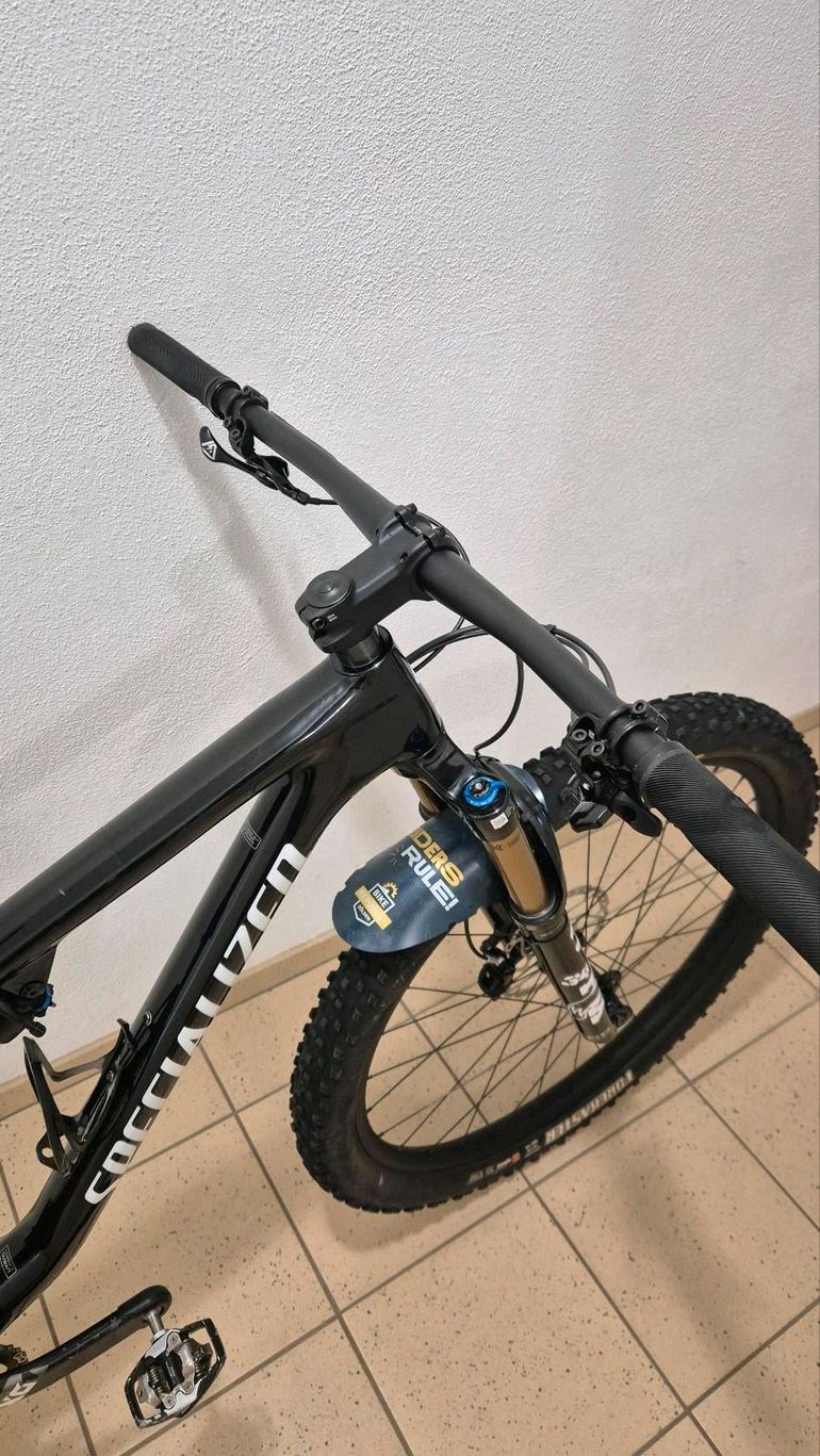Used Specialized Epic EVO Pro 2022 2022 Mountainbike, Black — image 5 of 16