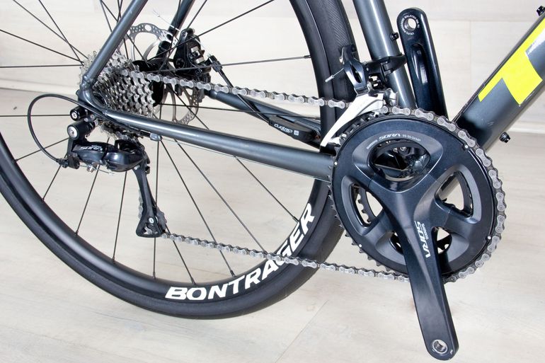 Used Trek Domane AL 3 2023 Road & Gravel, Blue — image 4 of 17