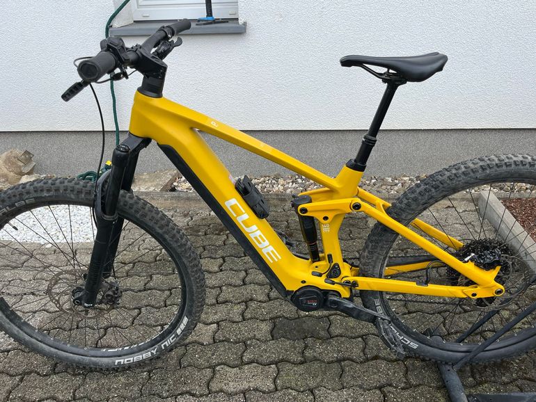 ktm e-bike 750 watt trekking MACINA STYLE 820 DI2 grün | 800WH | Damen Electric bike Bergamont E-Trailster rooder bike Colour:Matte Black