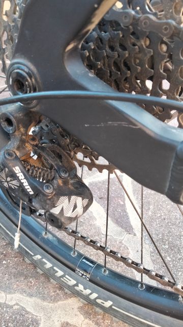 Brugt Fantic XTF 1.5 2024 2024 Mountainbike — billede 4 af 7