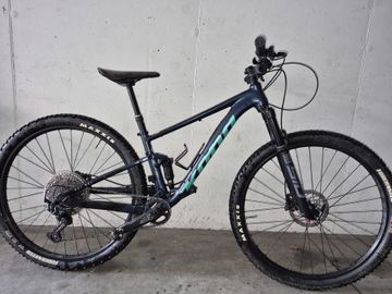 Used Kona Hei Hei 2022 2022 Mountainbike, Blue, 29 — image 2 of 7