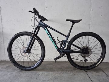 Used Kona Hei Hei 2022 2022 Mountainbike, Blue, 29 — image 1 of 7
