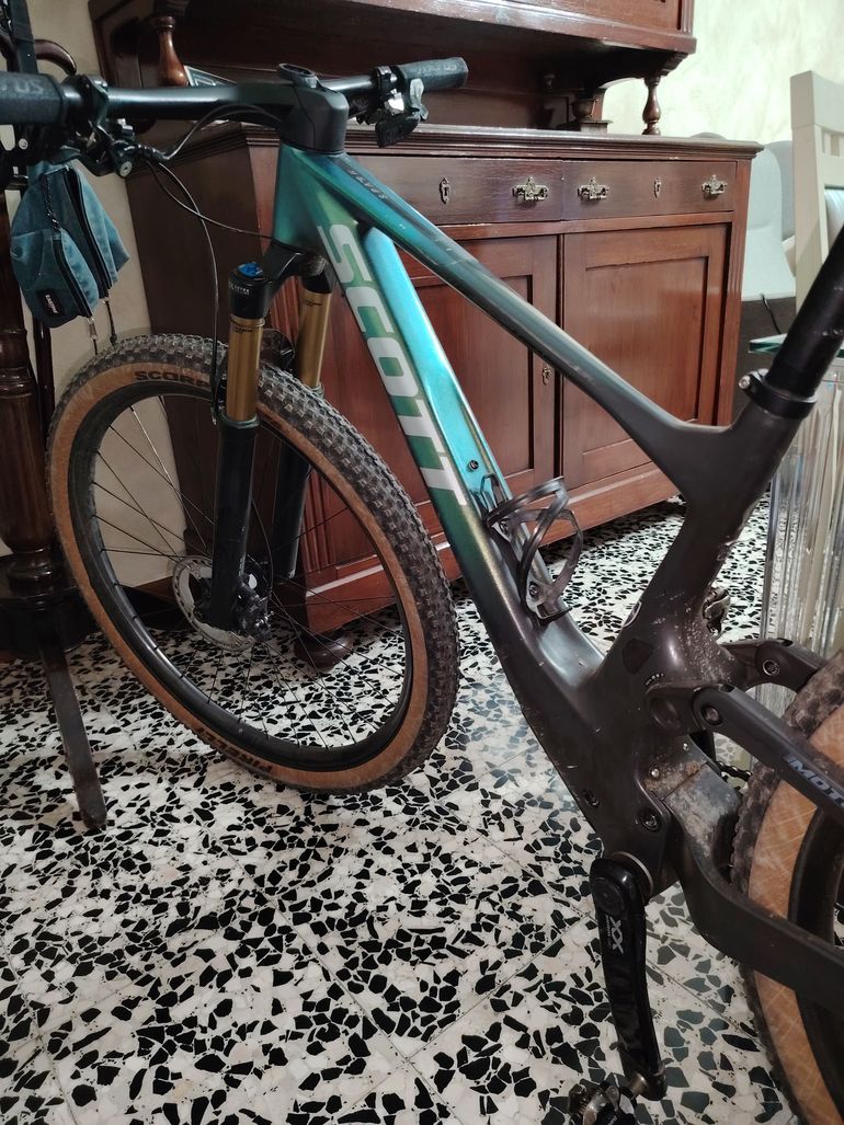 Używany Scott Spark 900 Ultimate TR 2024 2024 Mountainbike — zdjęcie 7 z 7