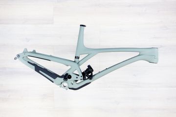 Used Evil Offering V3 LS Frameset 2022 Mountainbike, Light Gray — image 1 of 8
