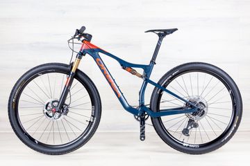 Used Orbea Oiz 2020 Mountainbike, Blue — image 11 of 17