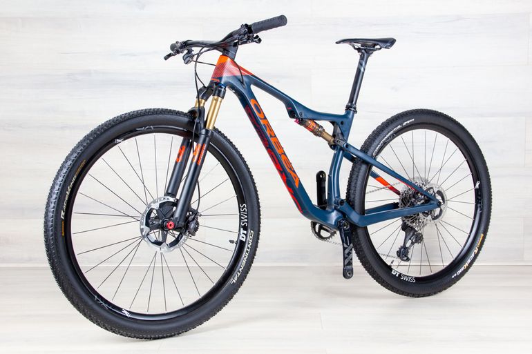 Used Orbea Oiz 2020 Mountainbike, Blue — image 10 of 17
