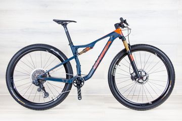 Used Orbea Oiz 2020 Mountainbike, Blue — image 1 of 17