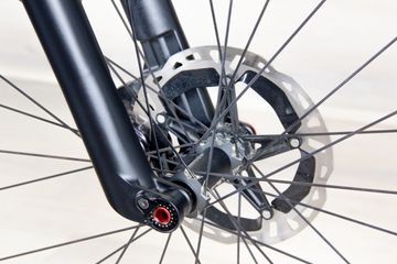 Used Orbea Oiz 2020 Mountainbike, Blue — image 8 of 17