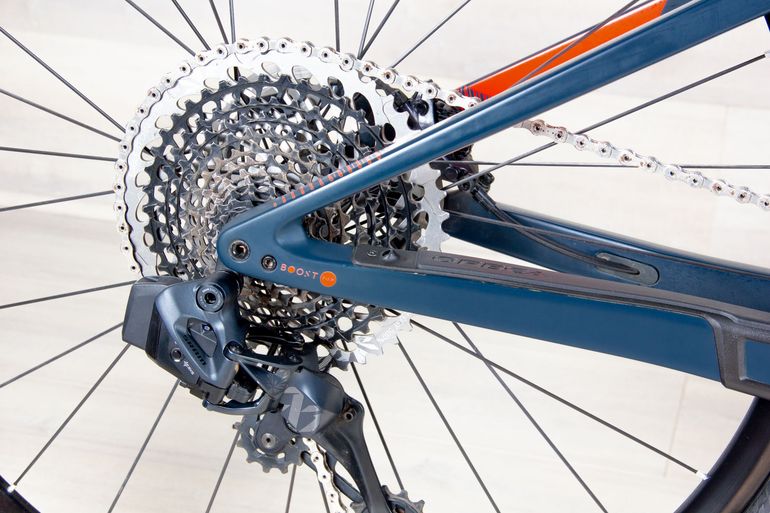 Used Orbea Oiz 2020 Mountainbike, Blue — image 4 of 17
